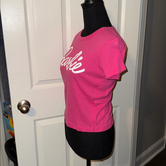 🖤BARBIE PINK CROP TOP SIZE S🖤 - Picture 3 of 7